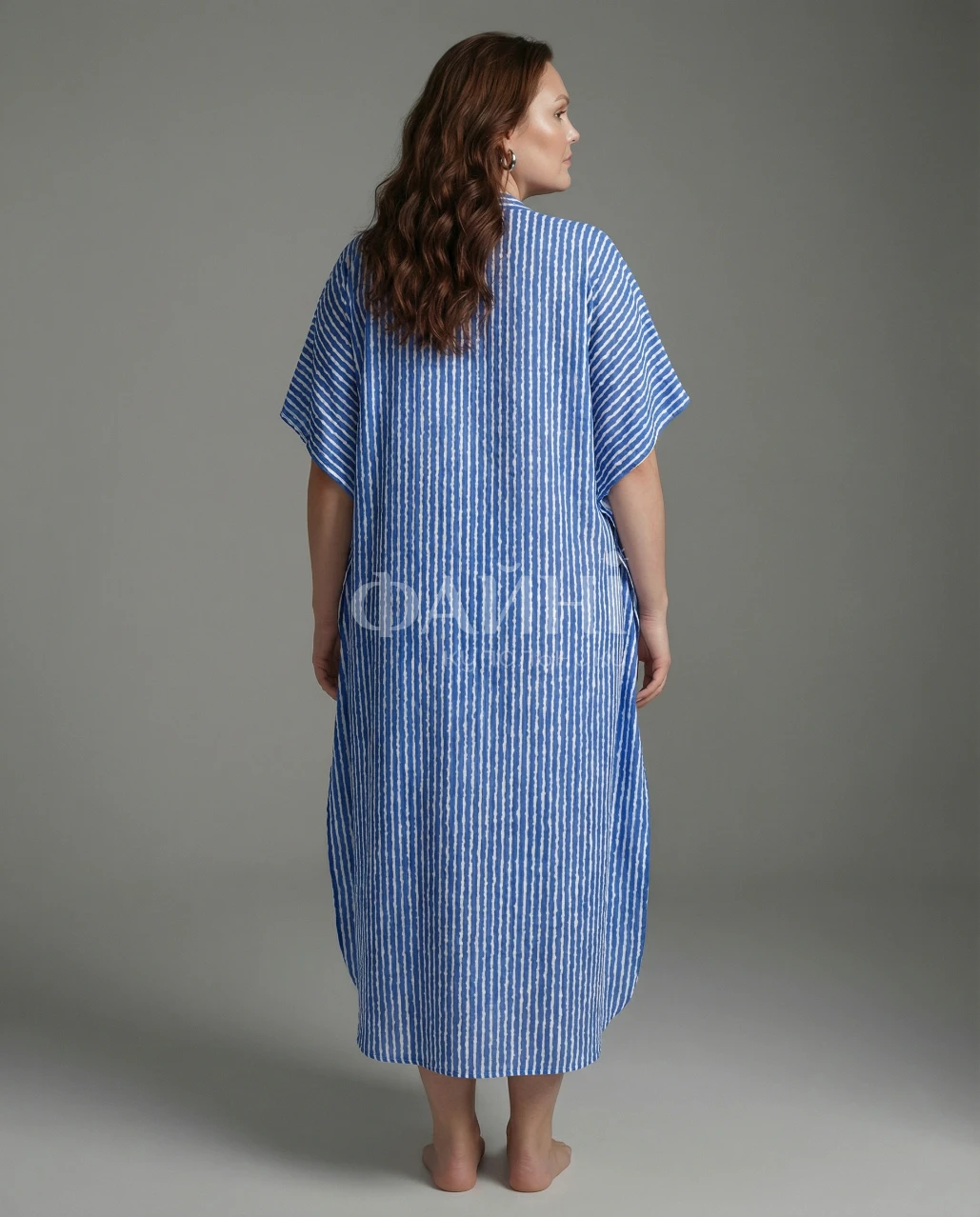 Синя смугаста пляжна туніка максі