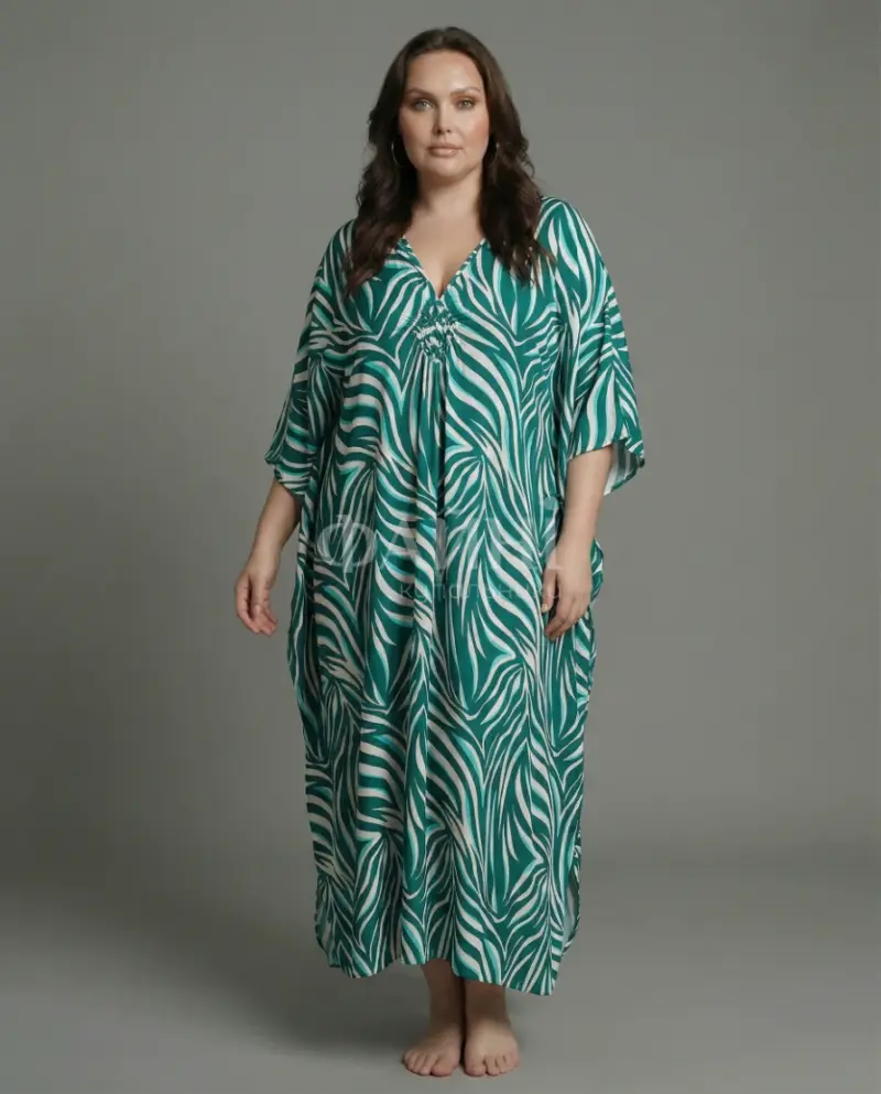 Смарагдова пляжна туніка-максі