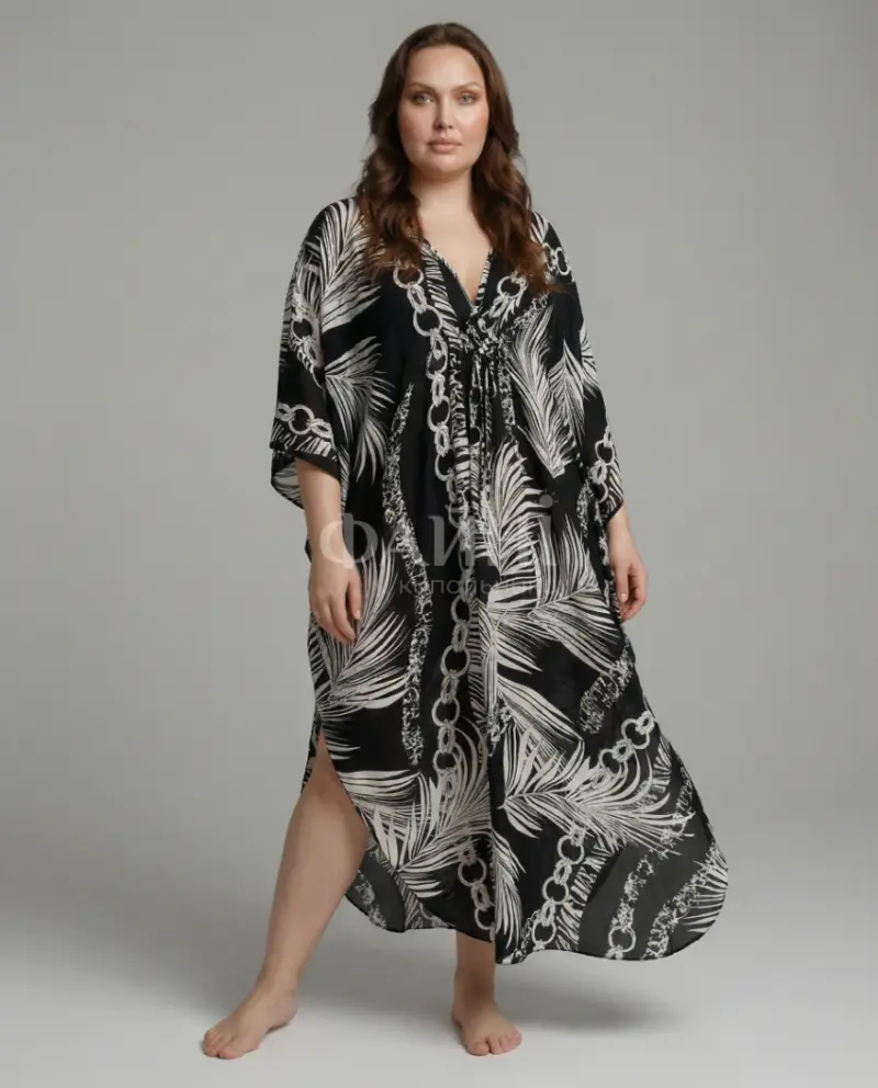 **Довга чорна туніка з тропічним принтом**