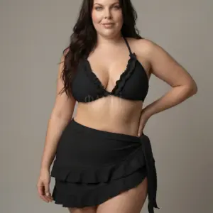 Чорний купальник плюс сайз з рюшами