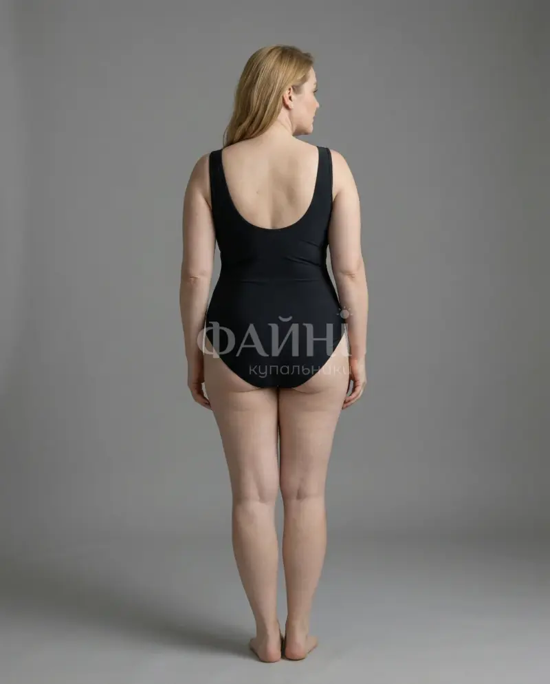 kupalniki_com_ua_430-02-25 Жінка в чорному купальнику, вид ззаду