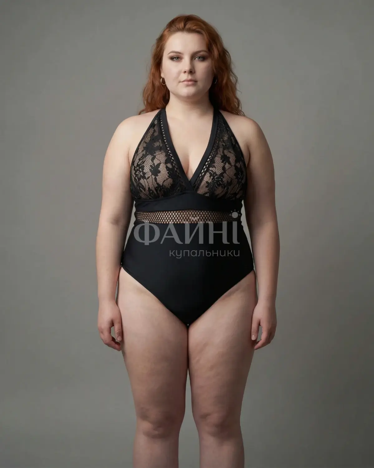 Чорний купальник з мереживом