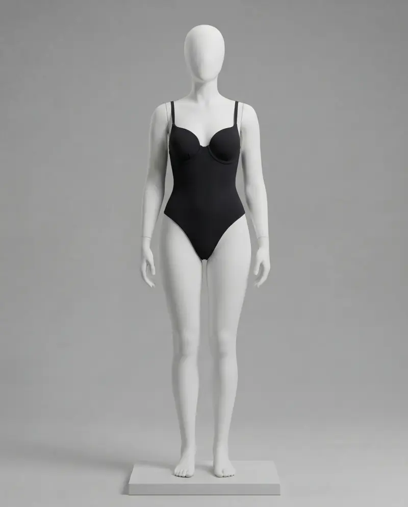 Kupalniki_com_ua 702 08 19 2 Чорний купальник-боді на манекені