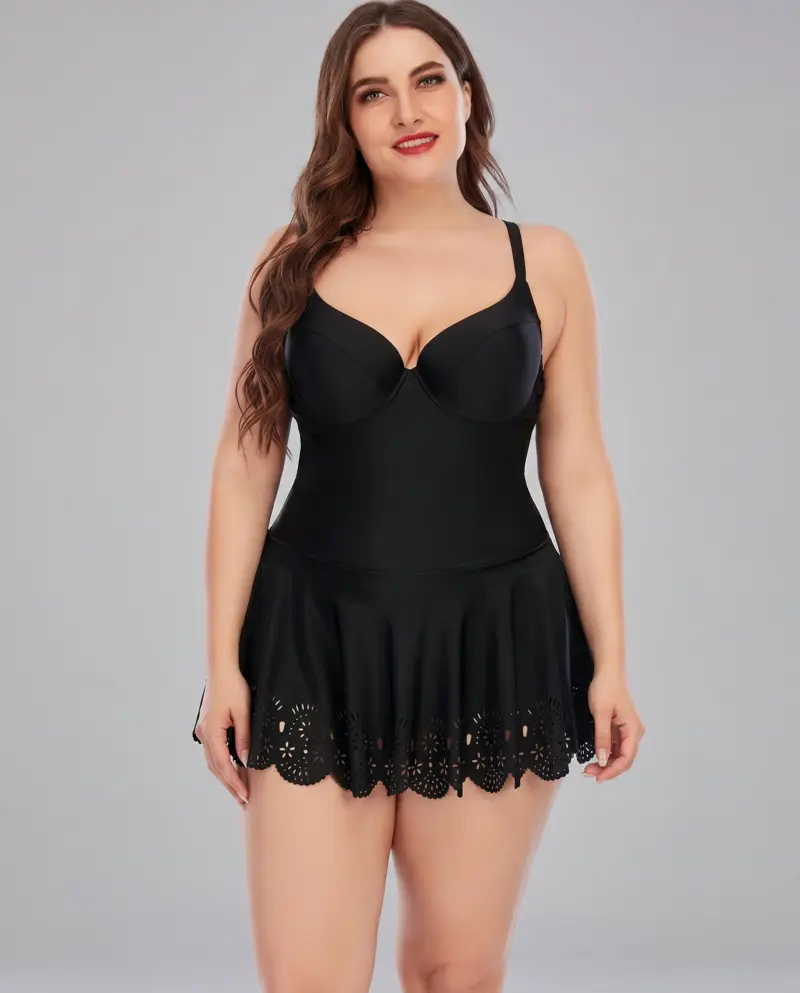Kupalniki_com_ua 425 08 V7 Woman in black lace swimsuit, smiling